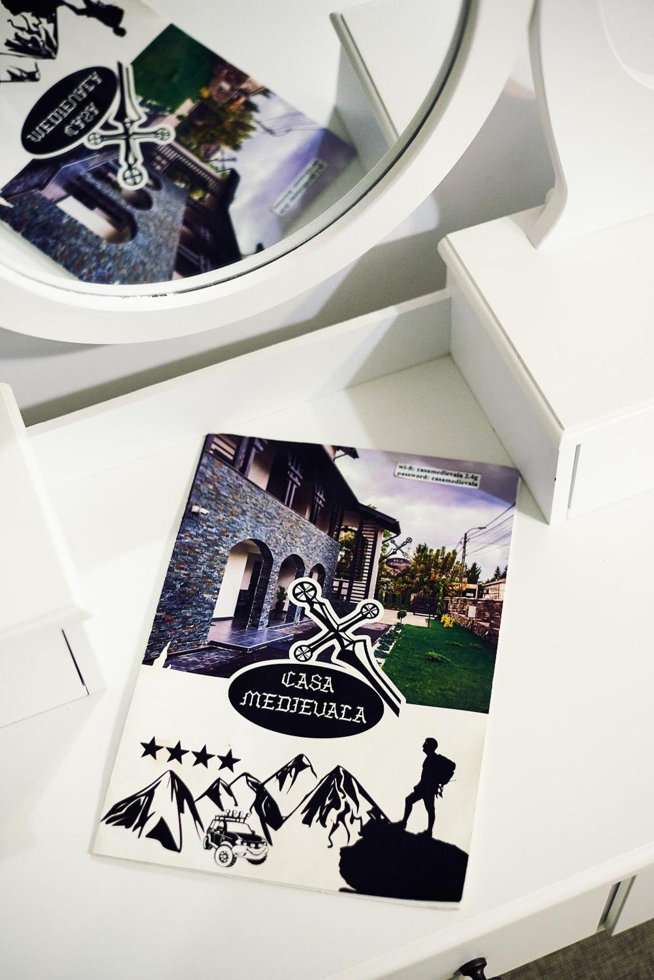 Boutique Hotel Casa Medievala Curtea de Argeş Екстериор снимка