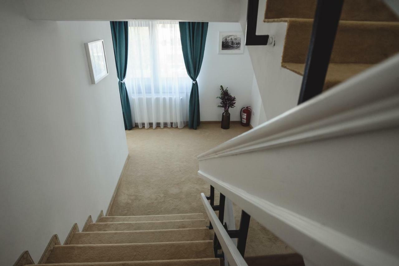 Boutique Hotel Casa Medievala Curtea de Argeş Екстериор снимка